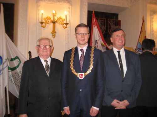 Nuotraukoje - Vaclovas &Scaron;abūnas, Andrius Kupcinskas ir Juozas Miliauskas