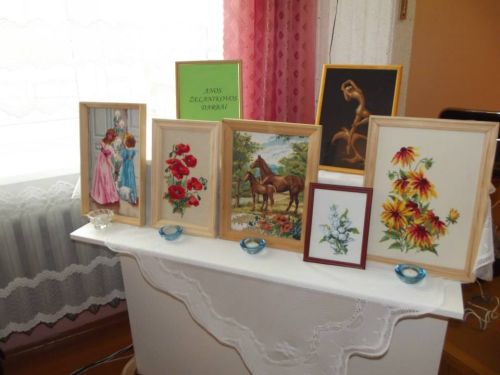 Nuotraukoje - Anos Želanikovos darbų paroda