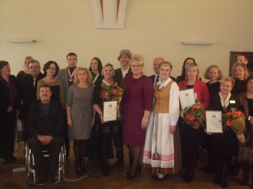 Nuotraukoje - apdovanojimų ceremonijos dalyviai ir svečiai Nuotraukoje - apdovanojimų ceremonijos dalyviai ir svečiai