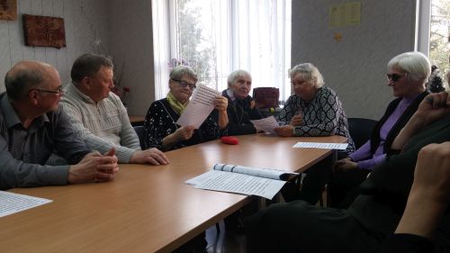 Nuotraukoje - projekto ATGIMKIME dalyviai Nuotraukoje - projekto ATGIMKIME dalyviai