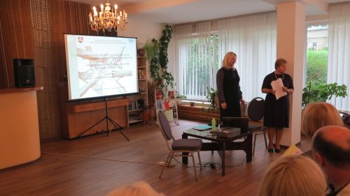 Nuotraukoje - Mokymų lektorės Marija Oleškevičienė ir Zita Urbienė Nuotraukoje - Mokymų lektorės Marija Oleškevičienė ir Zita Urbienė